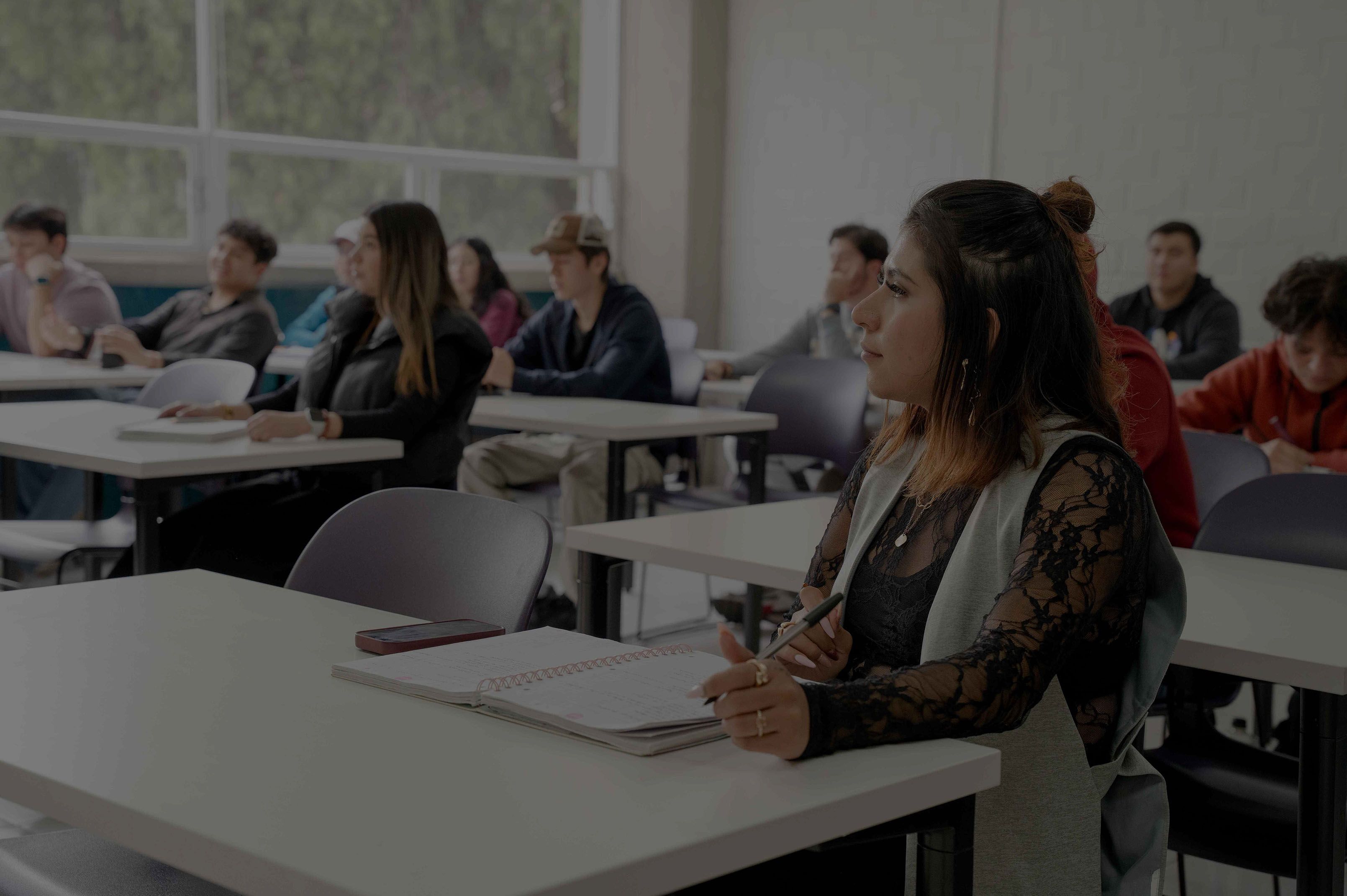 Estudia tu licenciatura y llega más lejos en ULA